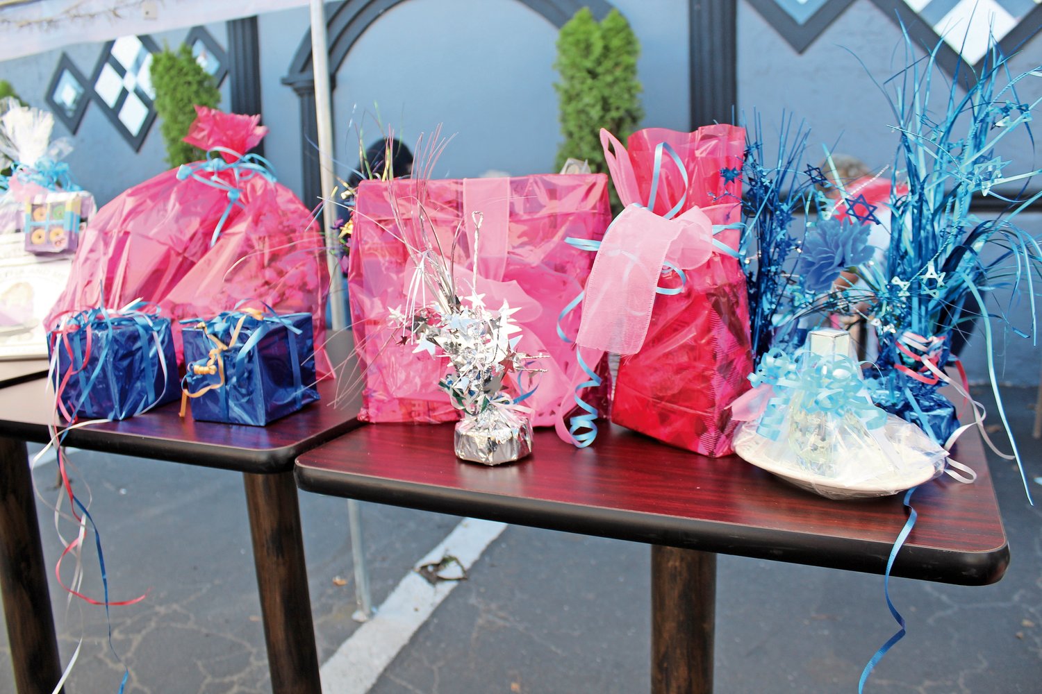 Local West Hempstead businesses donated raffle baskets, whose proceeds were to go to the Kiwanis Club.