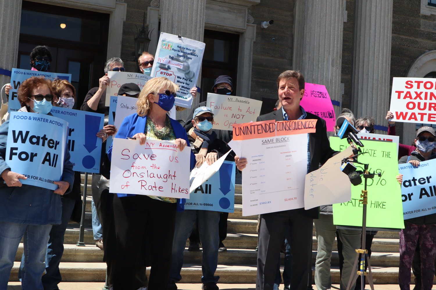 Claudia Borecky and David Denenberg, co-directors of the Merrick-based advocacy group Long Island Clean Air, Water and Soil, joined others in April to advocate for the legislation that now awaits the governor’s signature.