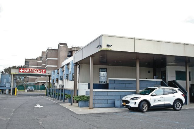 Mount Sinai South Nassau hospital's Emergency Department in Long Beach closed earlier in the week, but reopened Friday morning after Gov. Kathy Hochul intervened.