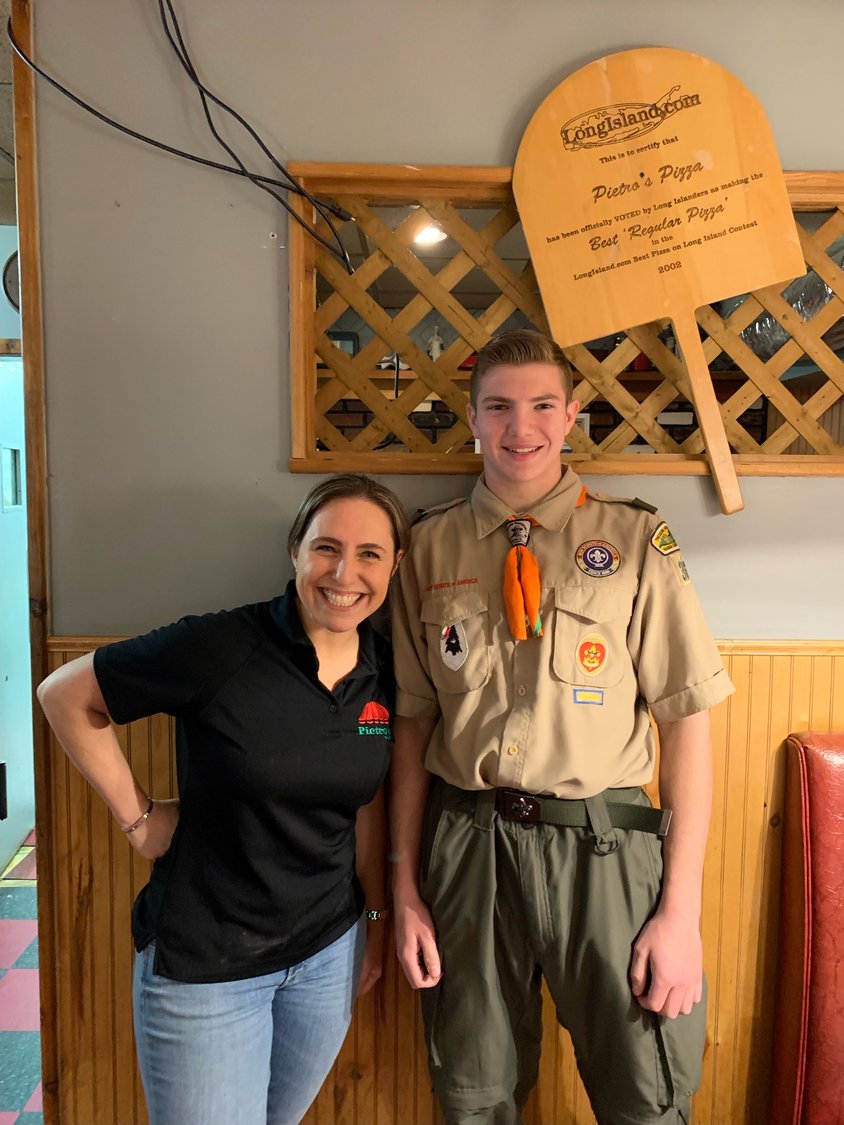 Alex Schwartz held a fundraiser at Pietro’s Pizzeria with owner Lauren Maslov on Jan. 10. The funds will go to purchase supplies for his Eagle project.