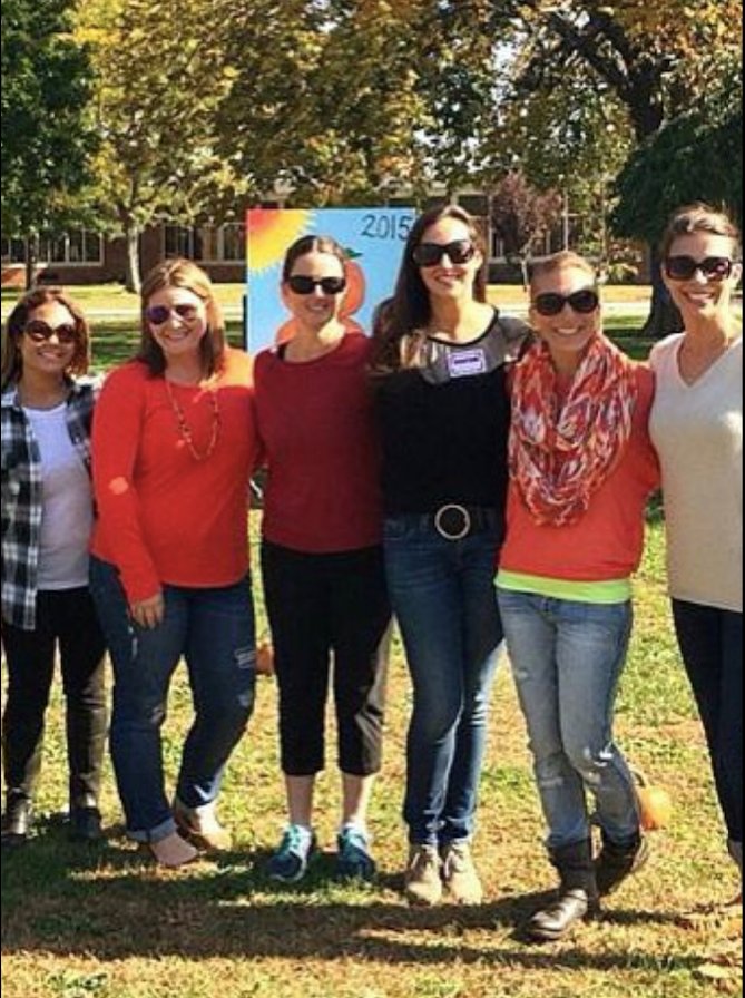 Brittny Anselmo, Melissa Burriesci, Laura Brazicki, Melissa Nails, Tricia Barsuaskas and Jenna Kellerman at the 2015 kindergarten pumpkin patch event.