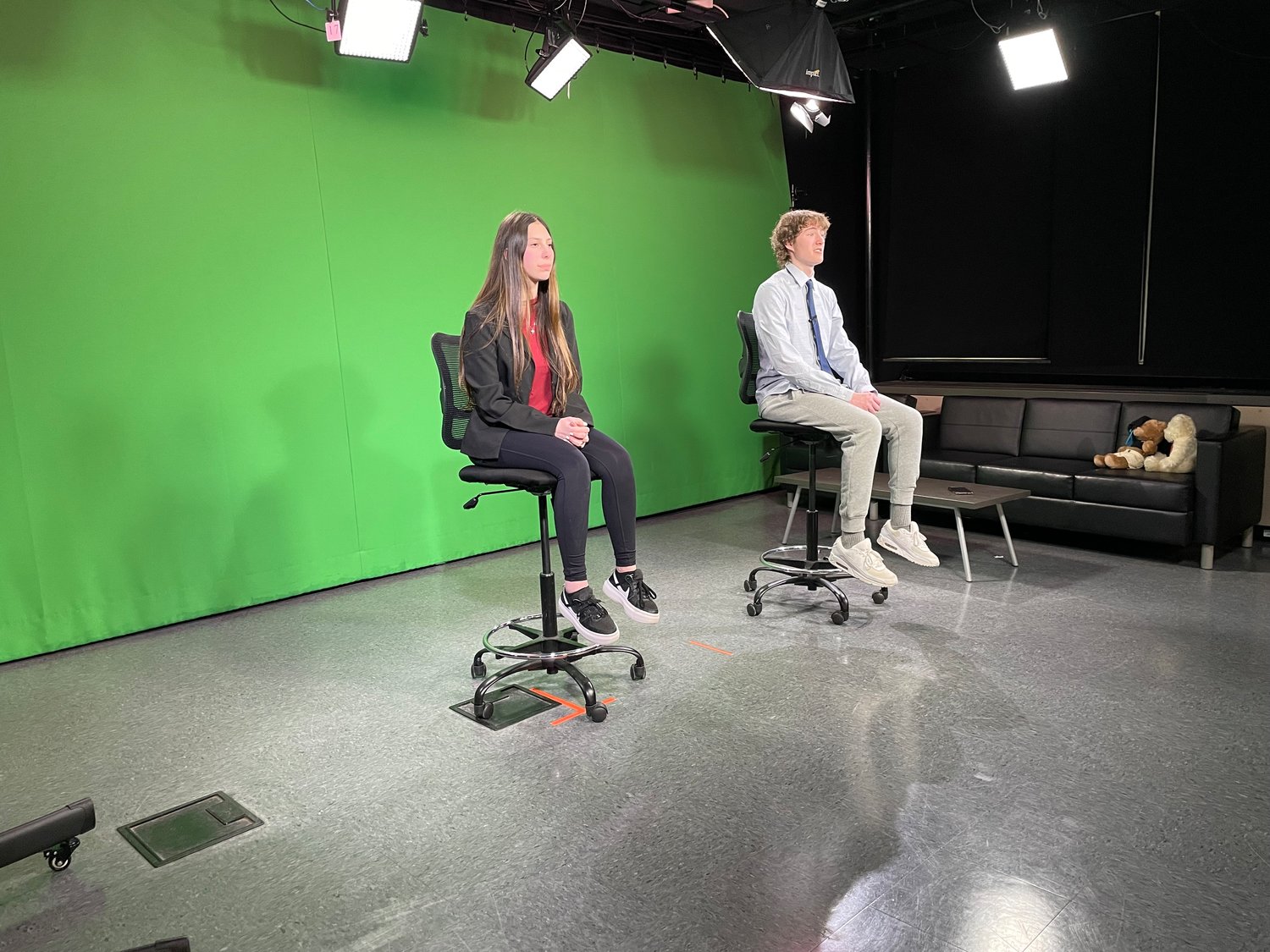 BMB’s classroom is nothing like a normal one: Students work in a fully functioning studio. Juniors Hannah Broxmeyer and Sean McQuillan prepared to anchor BMB’s morning announcements.