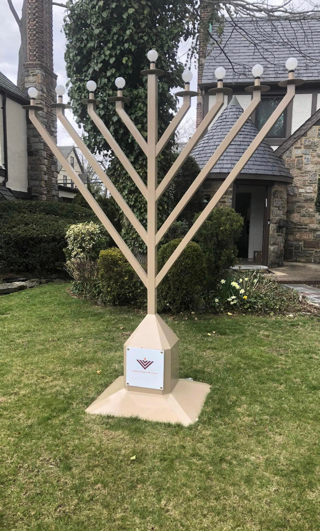 The menorah in front of Chabad of Rockville Centre, which was the subject of comments during a village meeting last week that were seen as antisemitic.