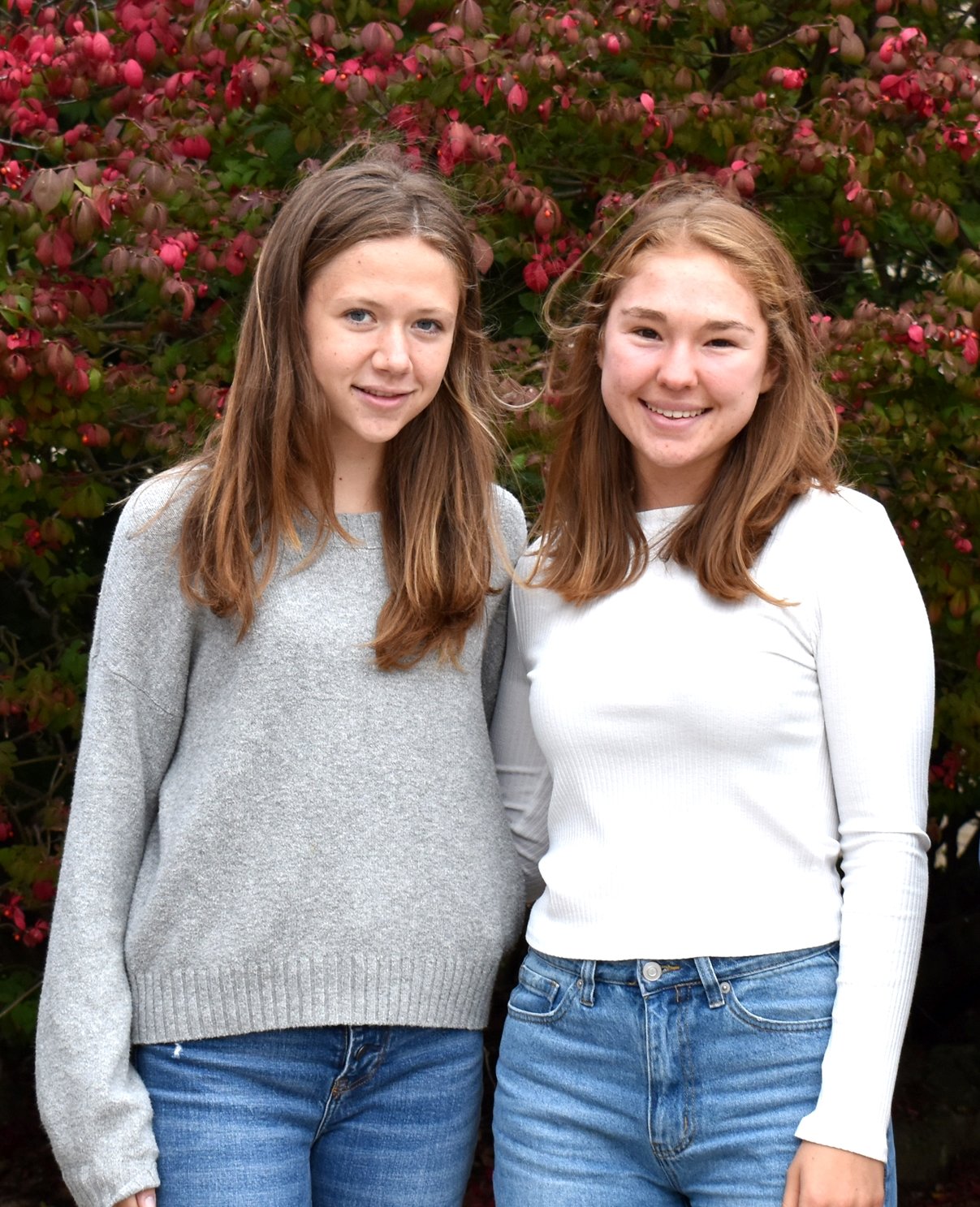 Best friends Emma Nelson, left, and Kate Gilliam were named as North Shore High School’s salutatorian and valedictorian, respectively.