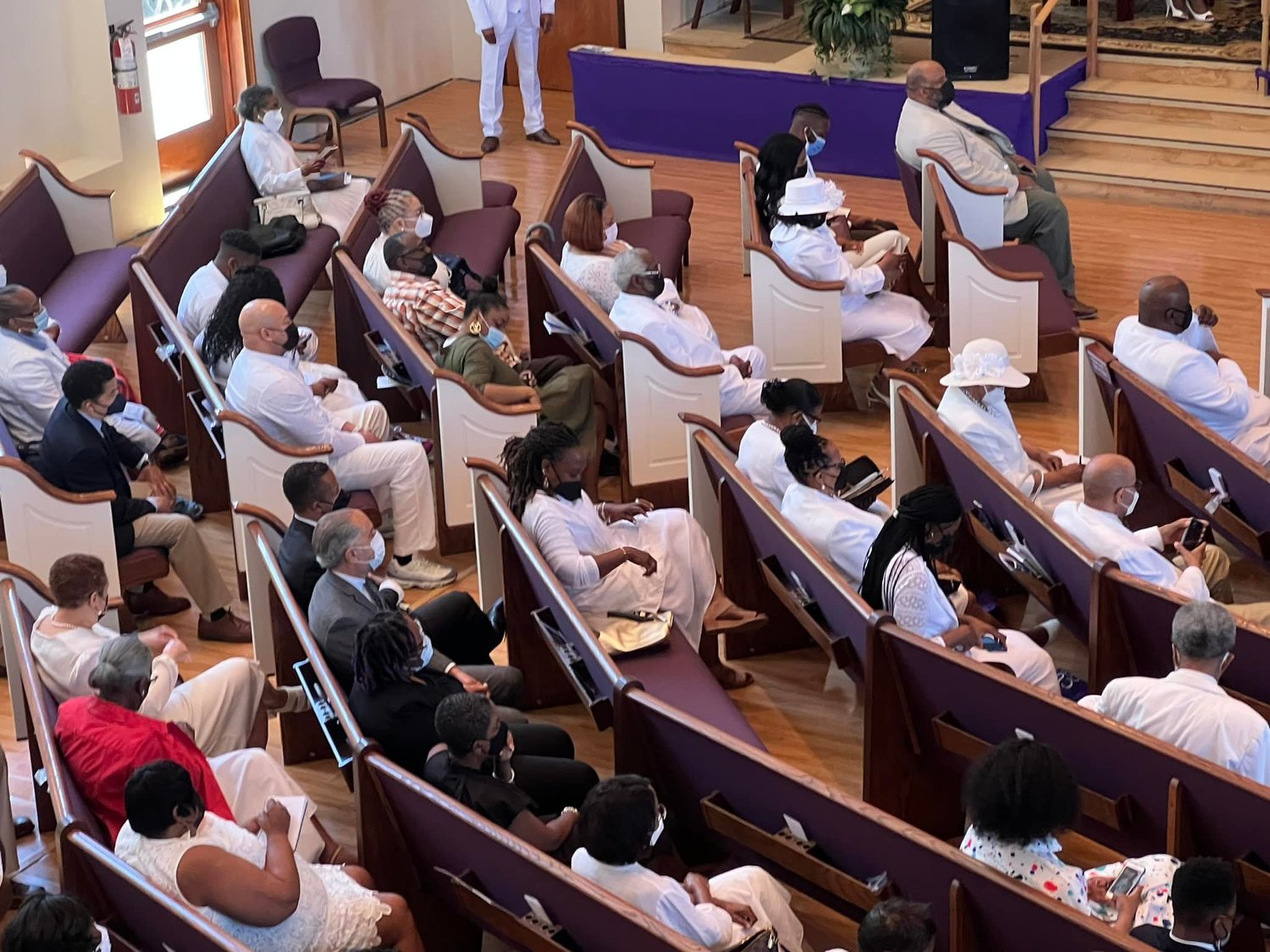 The Second Baptist Church of Baldwin congregation listened to Rev. Al Sharpton’s sermon “An Unseasonal God” June 5.