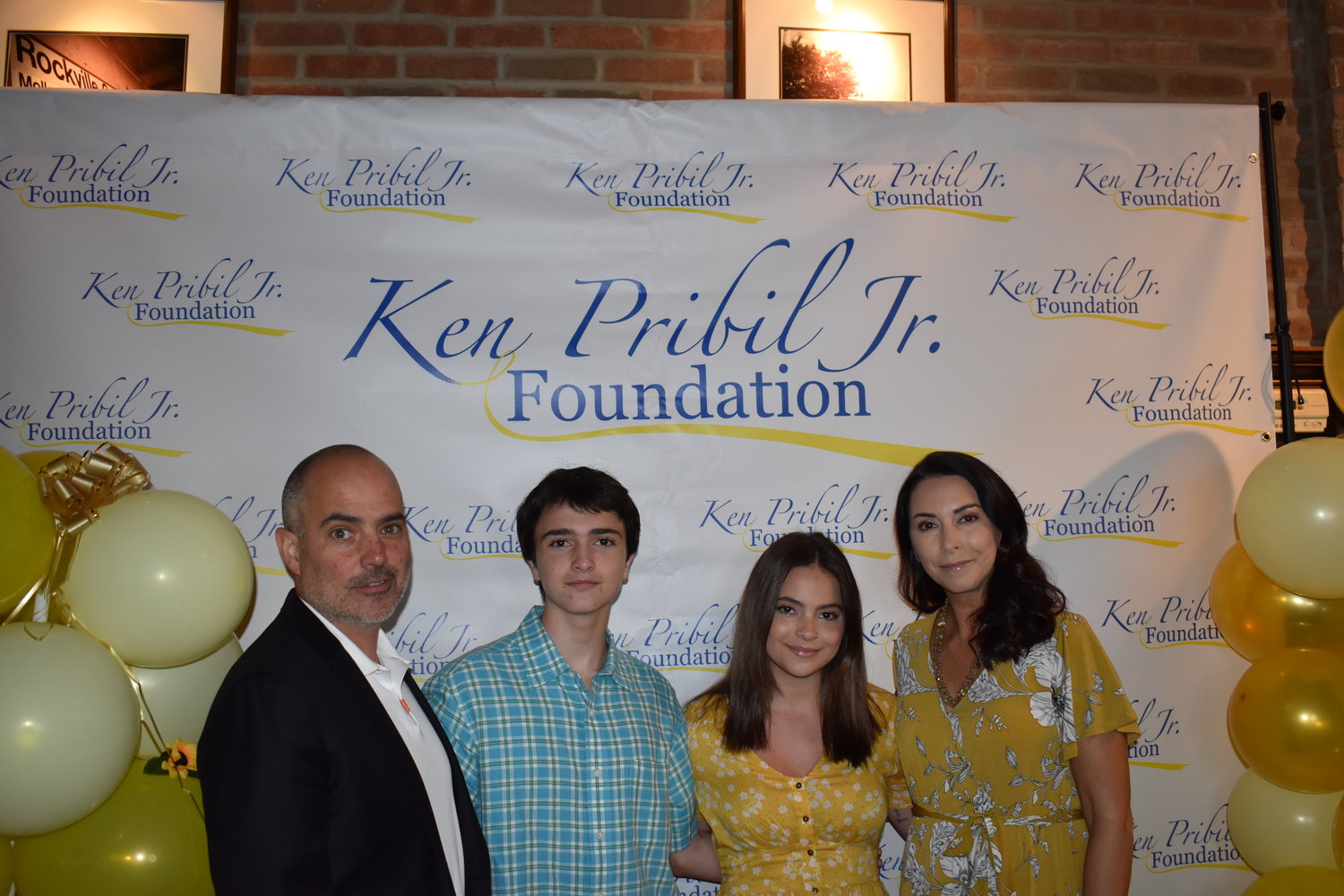 The Ken Pribil Jr. Foundation raised $10,000 at its Cocktails & Belmont III event on Saturday to fund cancer research.