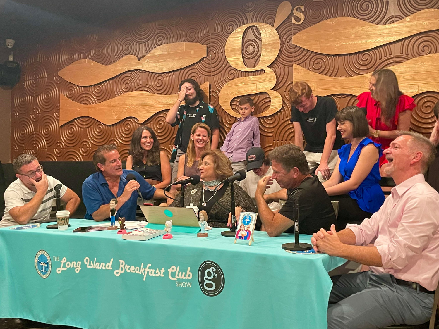 Long Island Breakfast Club Show host Valentina Janek, center, spoke with the cast of ‘The Fontanas,’ a new show in which she is also set to appear.