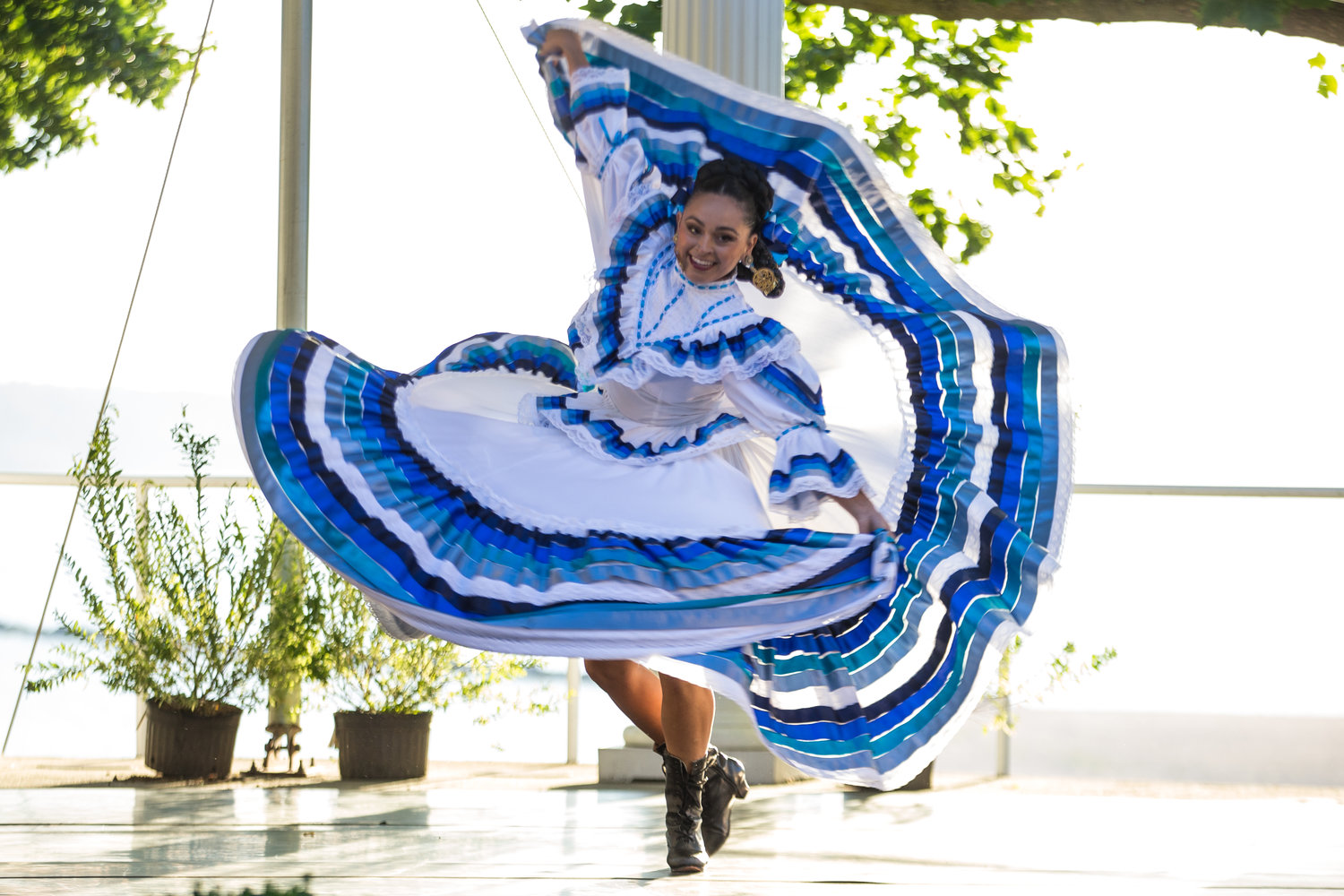 There were cheers when Maricarmen Betancourt, a dancer from Ballet Nepantla, performed.