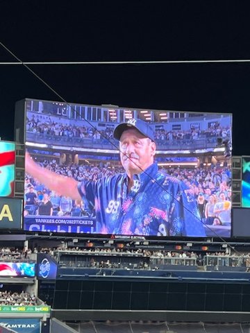 Schnabel received a big ovation at Yankee Stadium for his service in Vietnam.