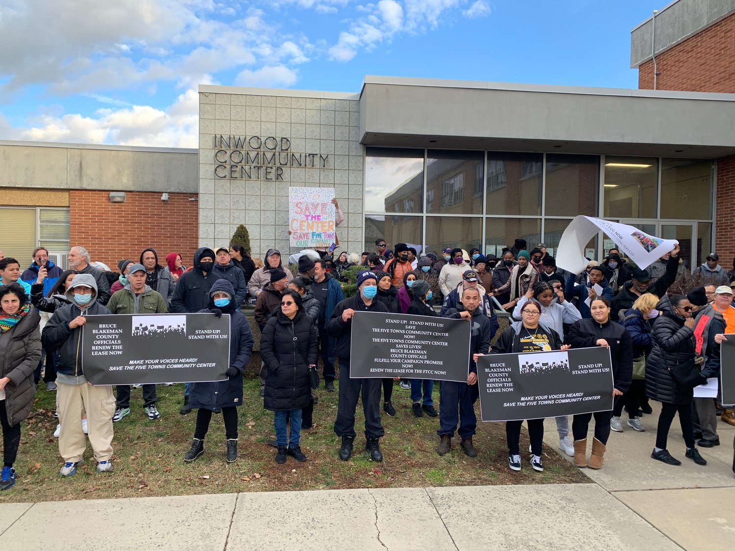 Workers, volunteers and community members of the Five Towns Community Center rallied on Jan. 20 to urge Nassau County to resign the center's lease.