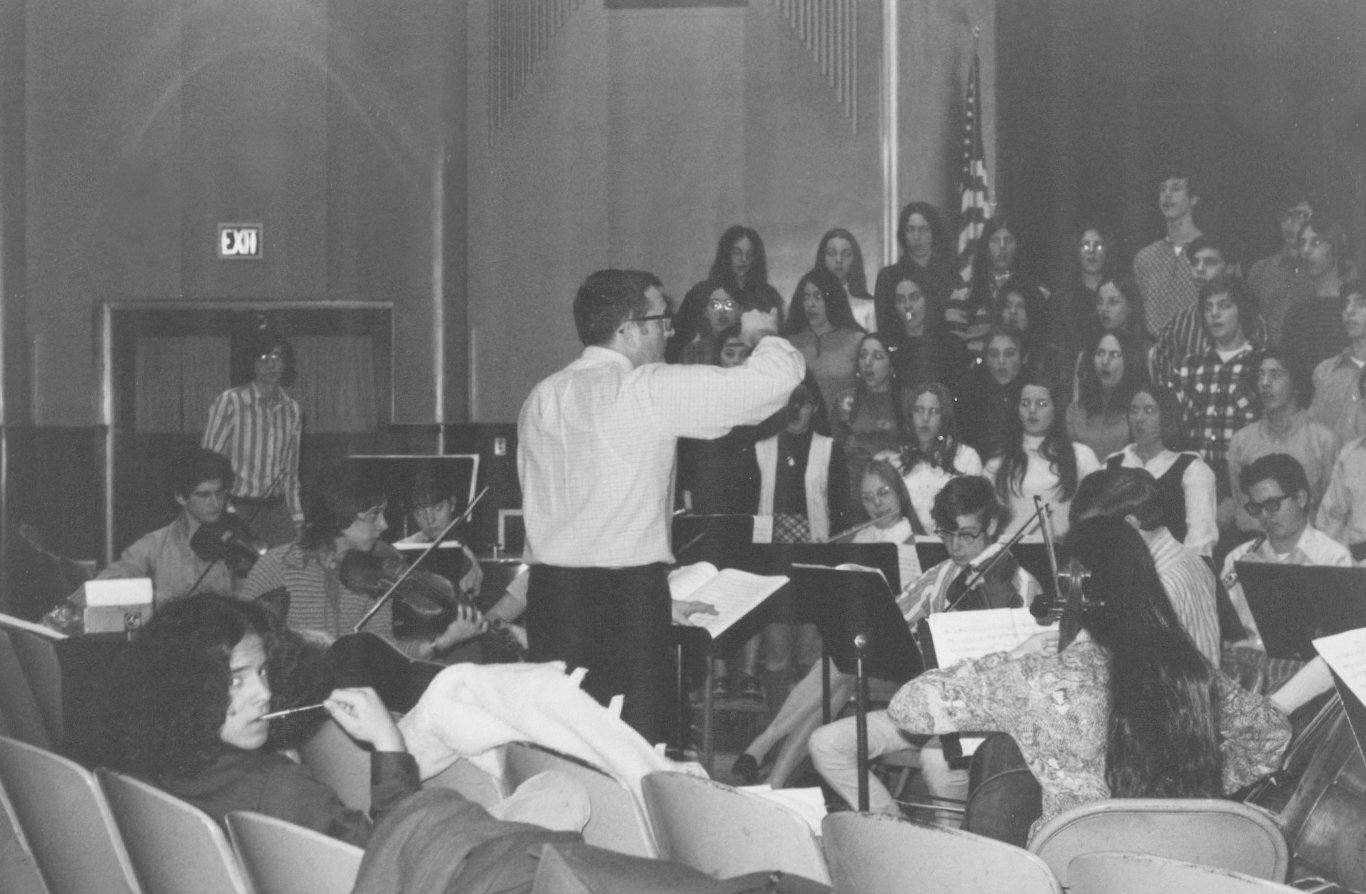 Rosen taught at East Meadow High School from 1960 to 1985. He took his chorale students on many trips, including to the Concord Hotel where they made their own vinyl.