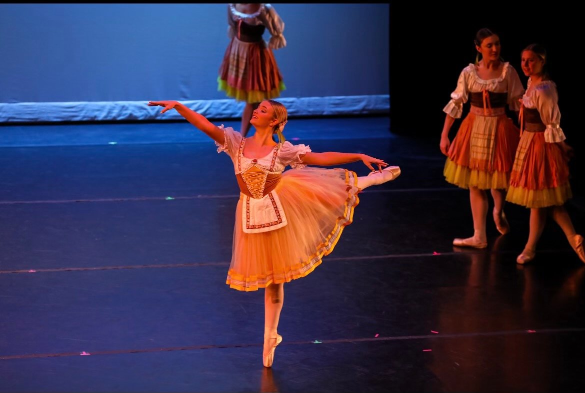 Evalina Lentini dances the lead in the Eglevsky Ballet’s 2022 production of ‘Coppelia.’