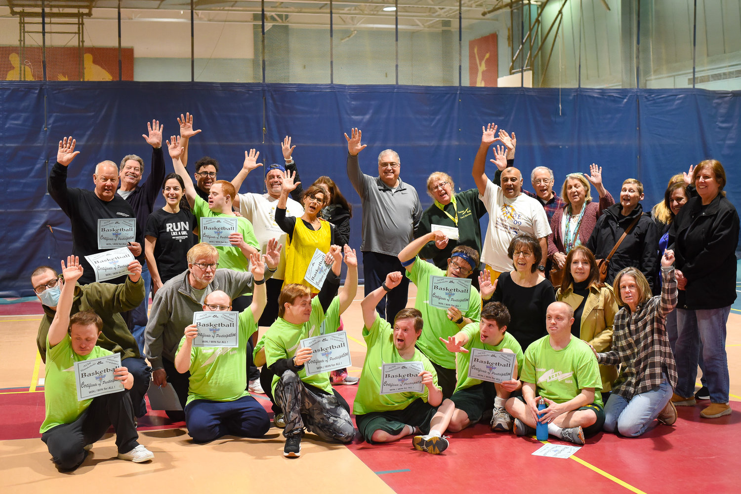 In a heartwarming game of basketball to celebrate and promote inclusion of those of all abilities, the ACDS Thunderbolts, a Special Olympics team, took on the Freeport Chamber of Commerce and the mayor’s office.