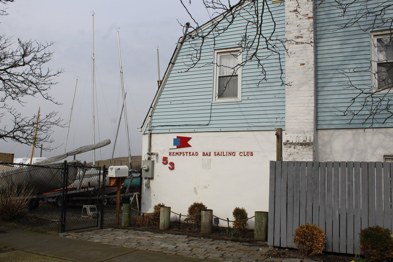 The Hempstead Bay Sailing Club marina and clubhouse is located on 53 Empire Blvd. in Island Park behind Peter’s Clam Bar.