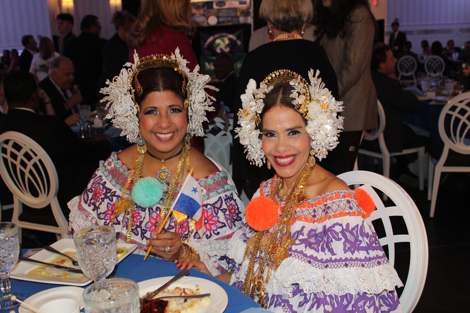 The Doma Panema dance group started the Hispanic Brotherhood Annual Scholarship Dinner off with a Panamanian traditional dance routine, and its members later enjoyed some dinner while scholarships and citations were handed out.