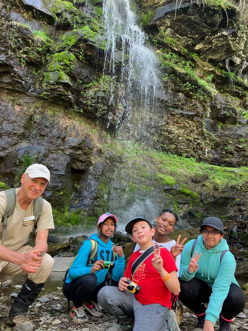 Valley Stream 24 sixth-grade students on their outdoor adventure to the Ashokan Center.