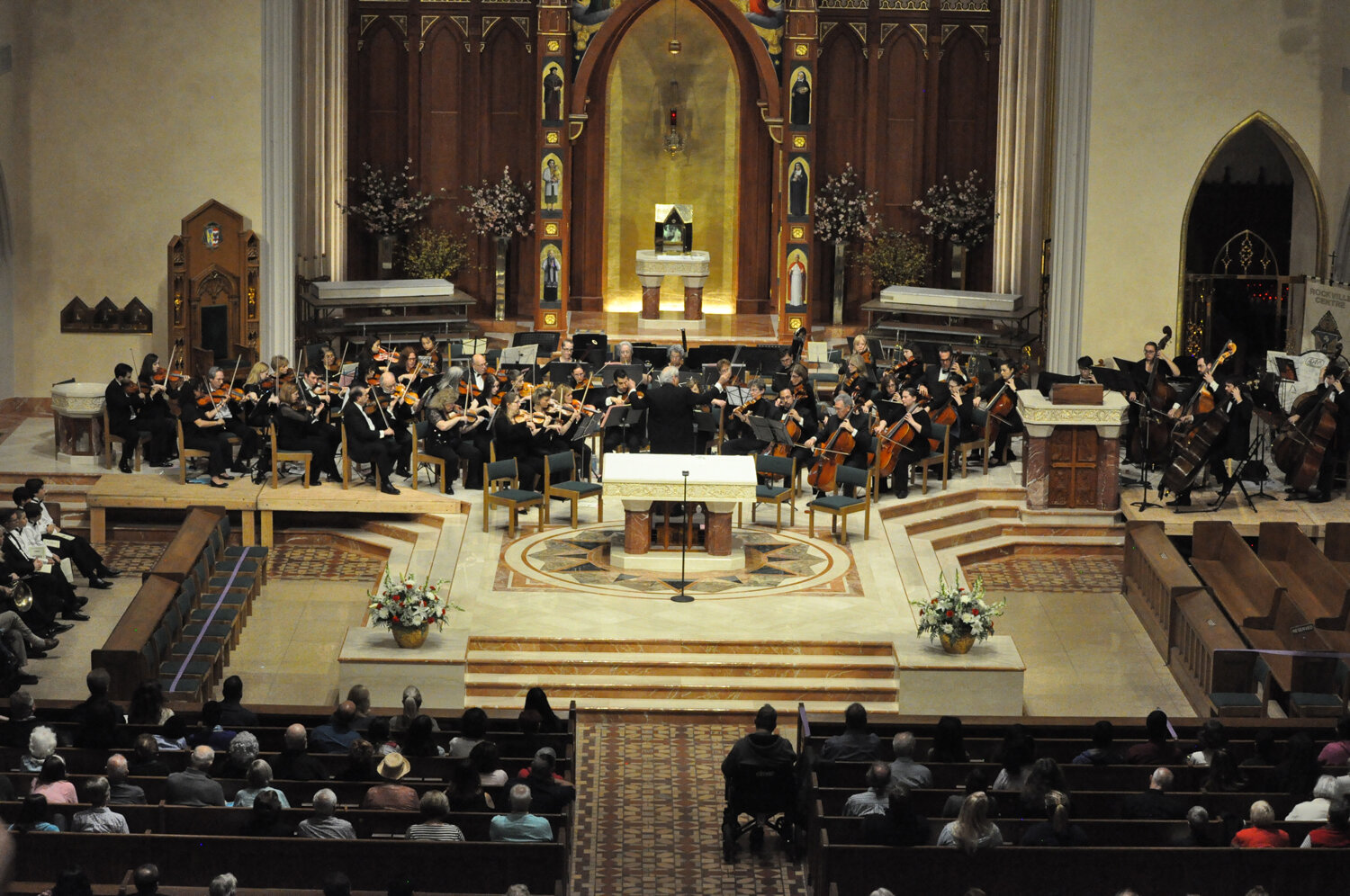 Maestro Scott Jackson Wiley will pick up his baton one more time as conductor of the South Shore Symphony Orchestra  for their annual concert at St. Agnes Cathedral.
