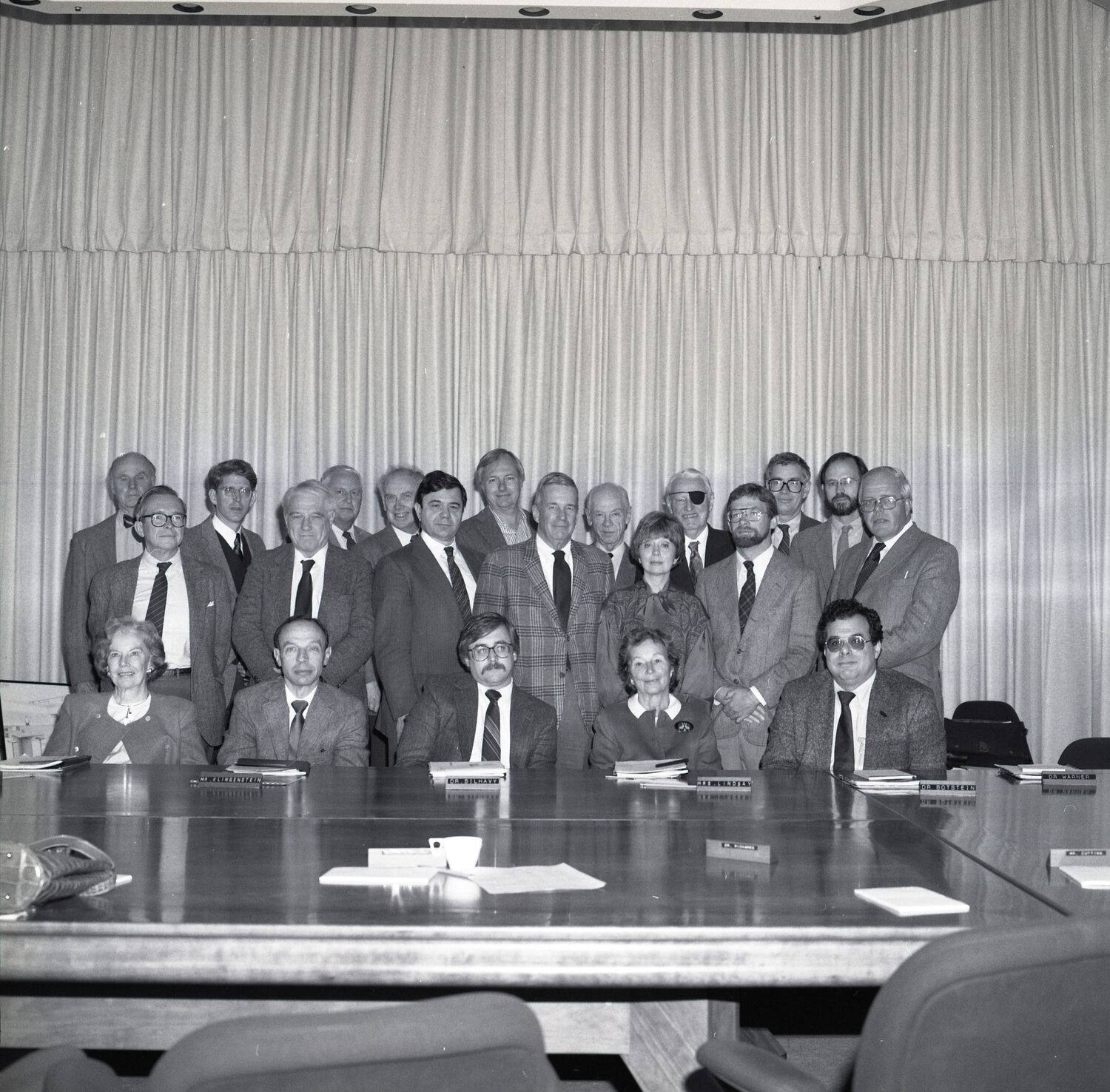 Helen Dolan, third from right, standing, served on the board of directors for Cold Spring Harbor Laboratory in 1987.