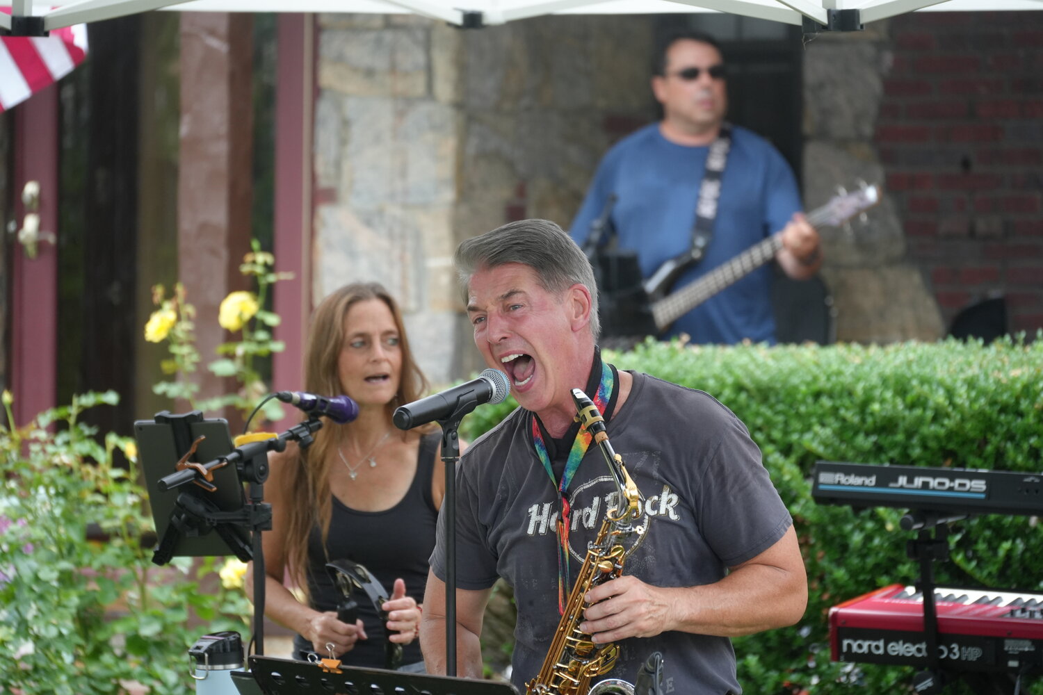 Scott Staib and the band, A Fine Mess, returned to Schuyler Avenue for the Playing on the Porch festival.