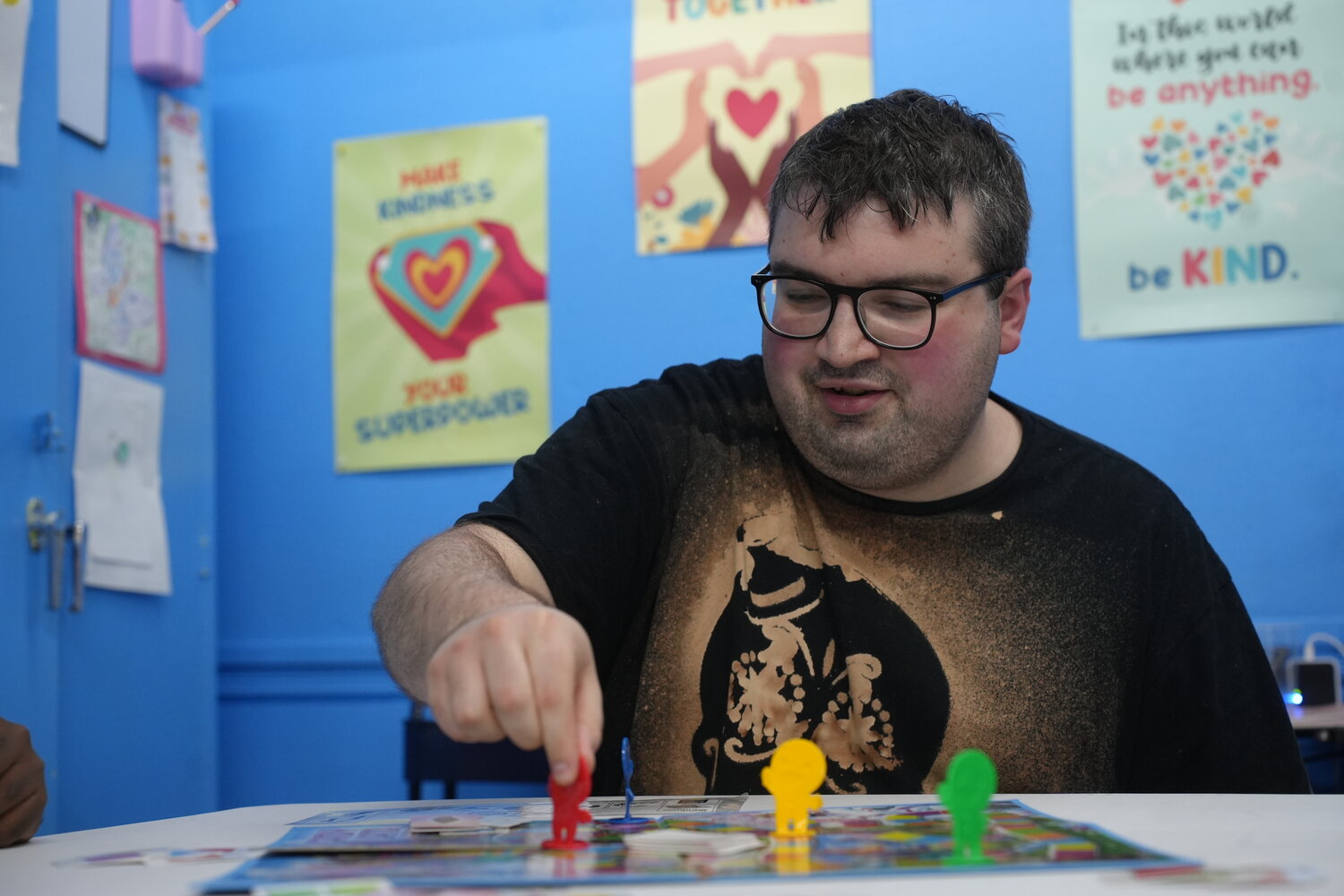 Andy Lusterman playing Candyland.