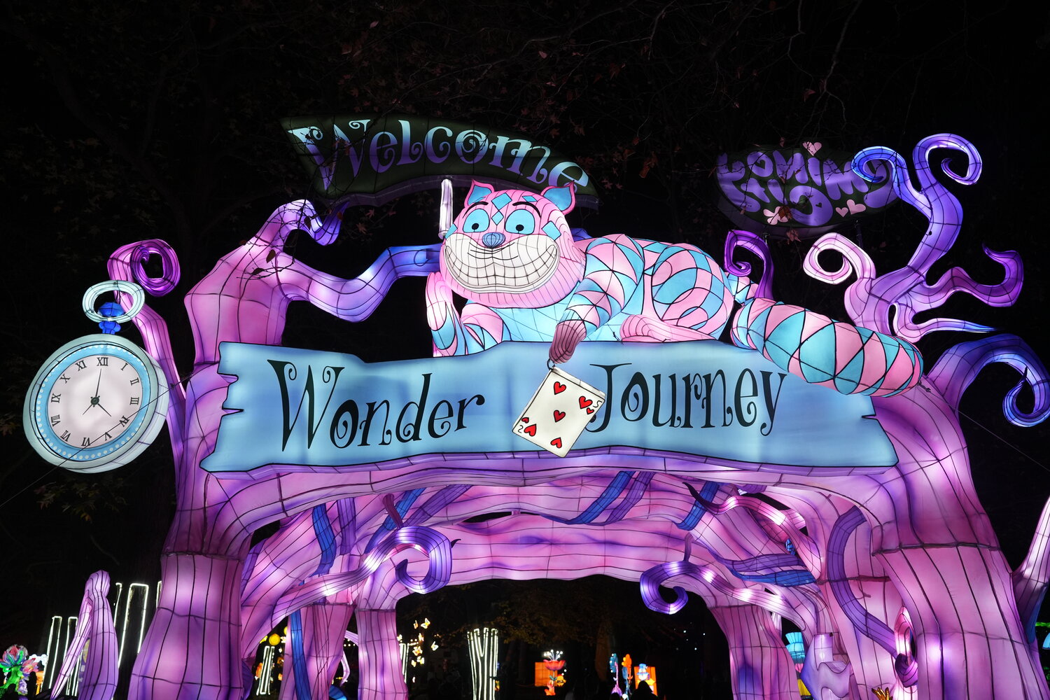 This year’s festival is named ‘Wonder Journey,’ making it fitting that the entranceway to attraction is ‘Alice in Wonderland’-themed.