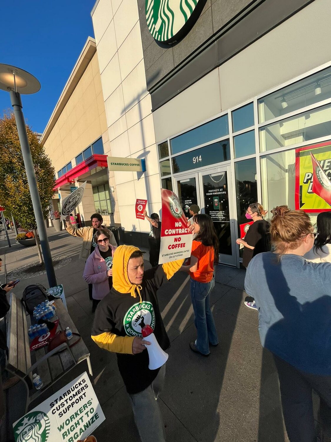 Anthony Price, a Uniondale resident who says he was fired from his job at a Westbury Starbucks after a confrontation with his manager, claims he’s actually being targeted because of his outspoken leadership in Workers United, the store’s union. Price led a number strikes in the months leading up to his firing.