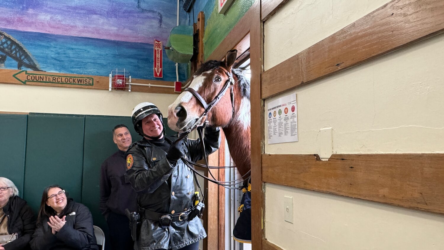 Much to the excitement of everyone in Newbridge’s gymnasium, a horse from the mounted unit popped its head inside to say ‘hello’ to all of the students.