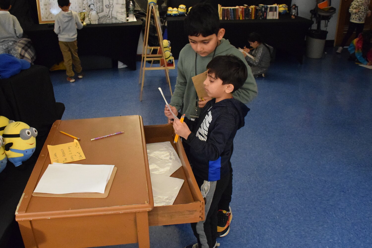 On Jan. 11, second graders at Parkway Elementary School in East Meadow teamed up to track down the legendary artifacts of the ‘King’s Request’ as part of the school’s Submerge Storytelling program.