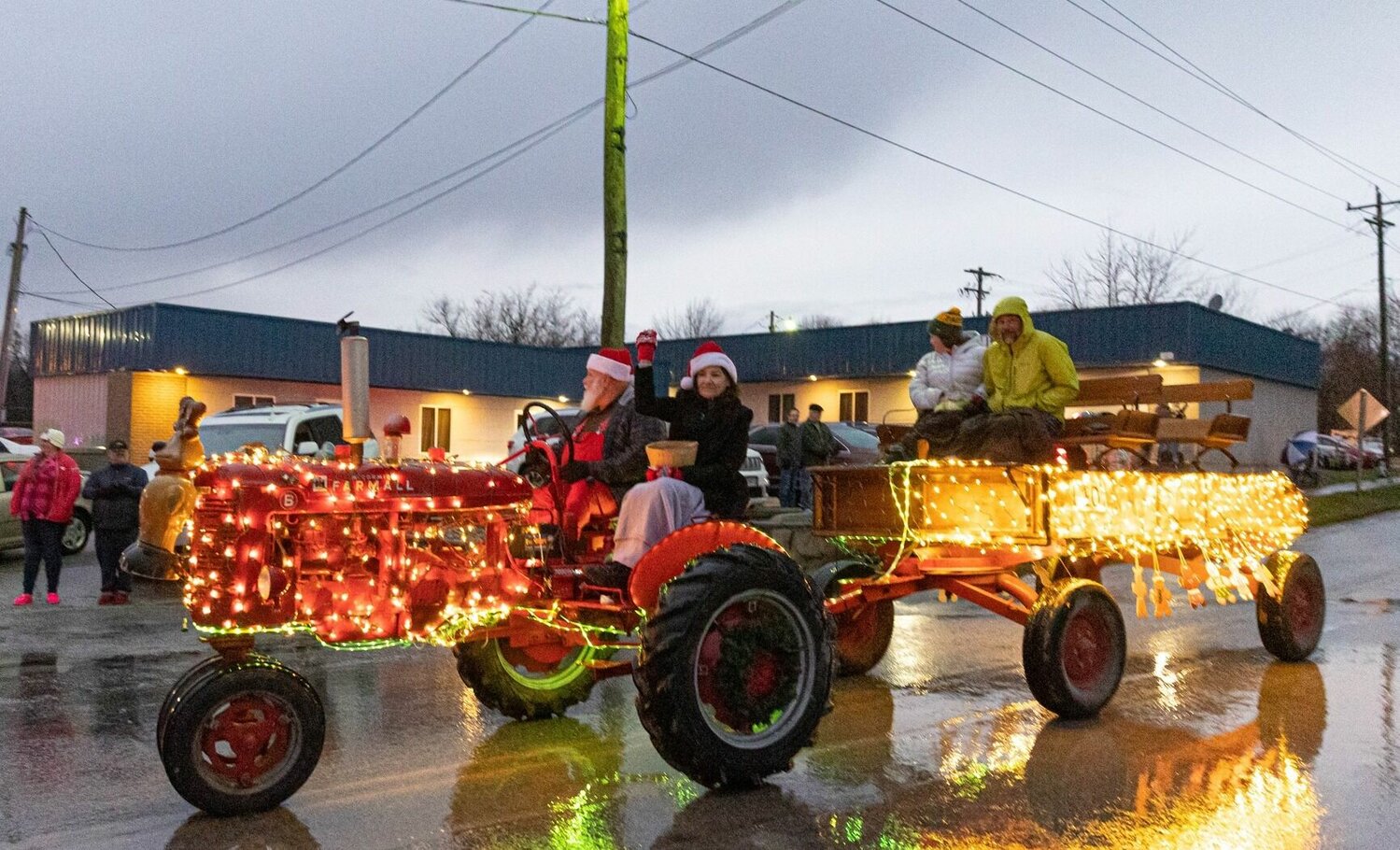 Despite a rainy start, the Rogersville Christmas Parade kept tractoring along through Saturday evening.