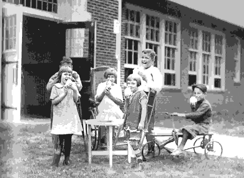 Children at Dowling School. Among the notable visitors to the school over the years were President Franklin Roosevelt and his wife Eleanor. Turning to the children, he said, &ldquo;I hope you will all learn to swim in this fine pool. Swimming, as you know, is the only exercise I can take.&rdquo;