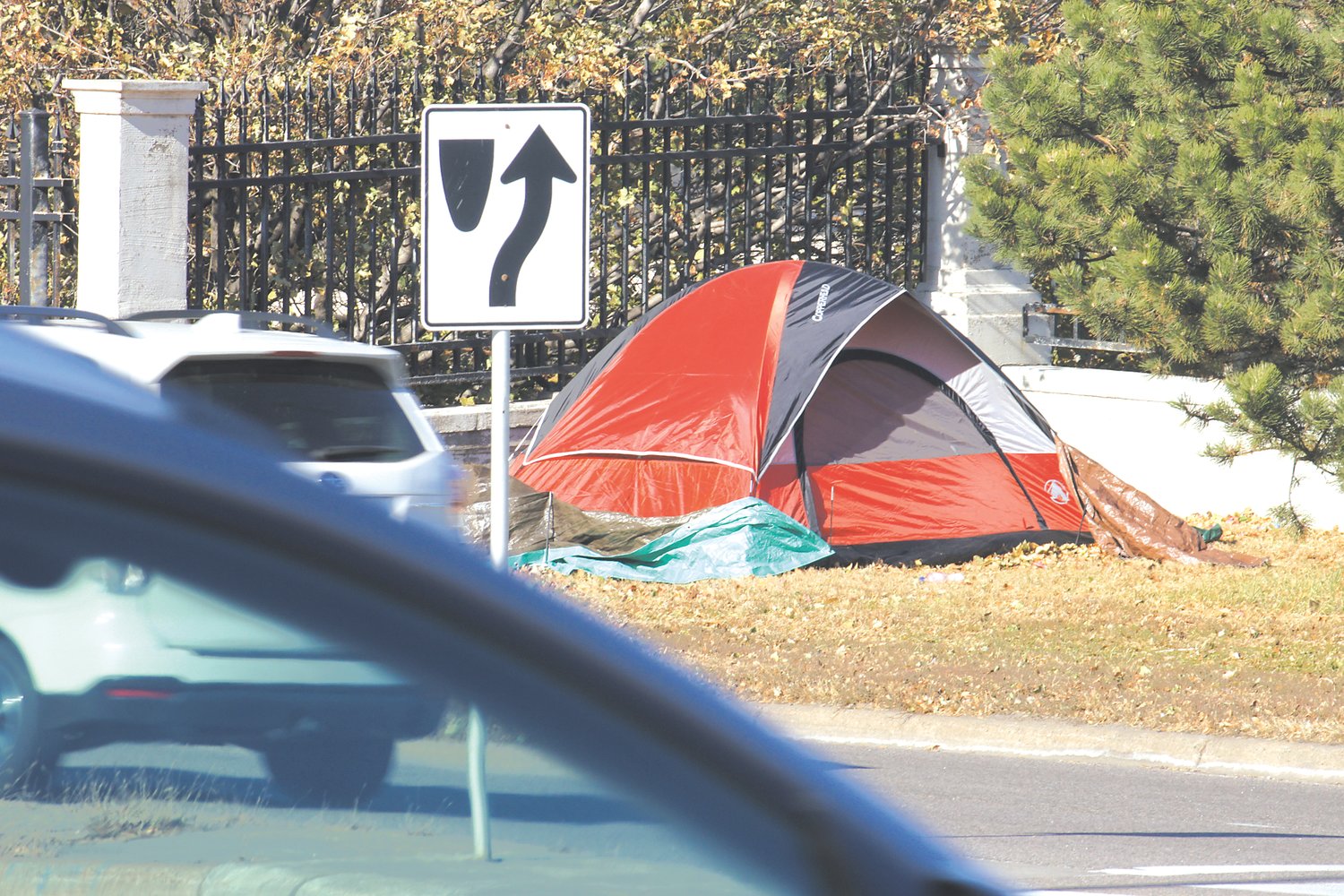 Tents are pitched near bridges and in wooded sites across the metro area. (Photo by Terry Faust)