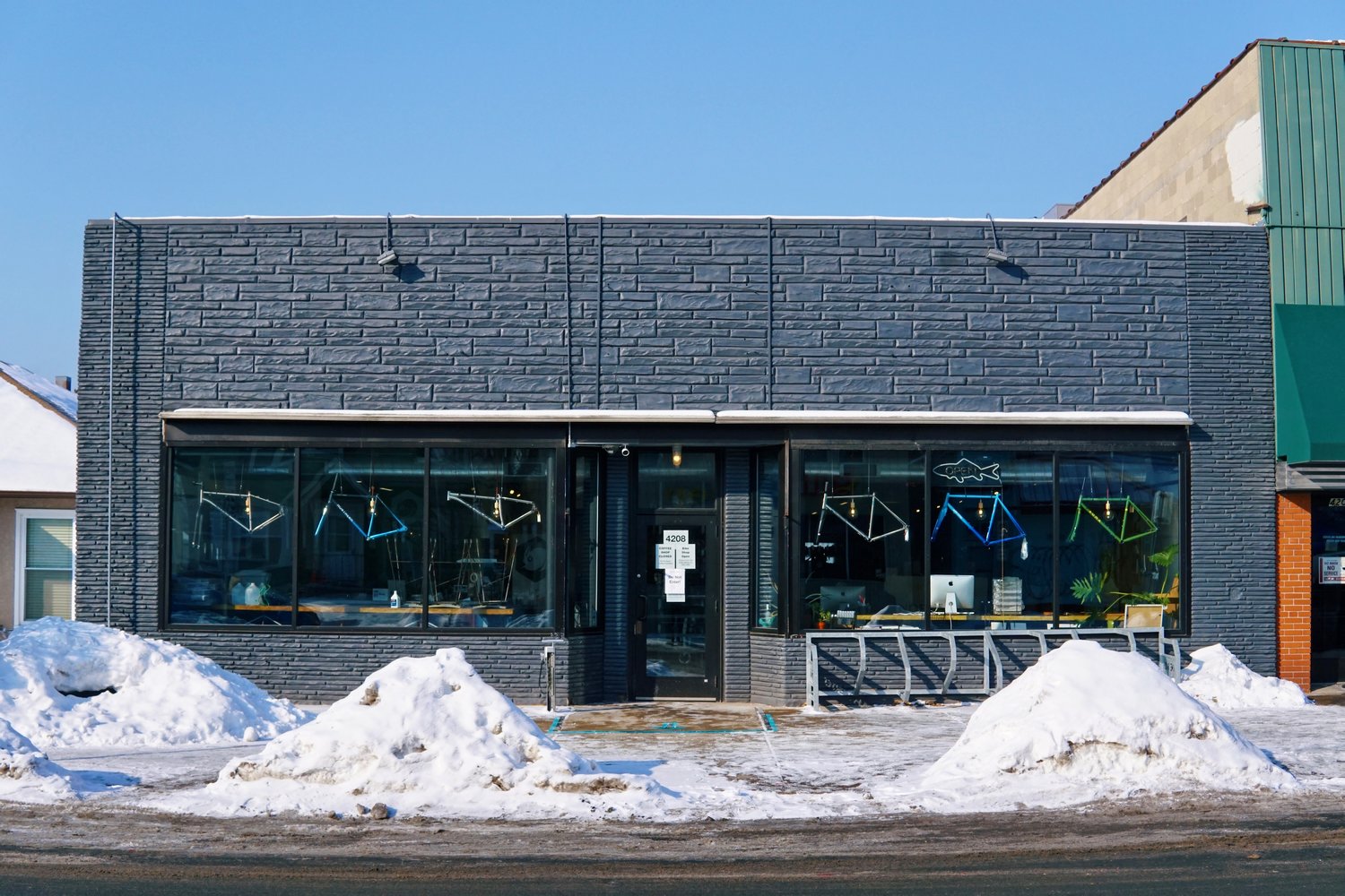 There is still coffee at 4208 S. 28th Ave. but the shop is called Northern Coffeeworks.(Photo by Andrew Nepsund)