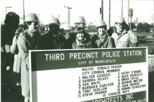 The 3rd Precinct building at Lake and Minnehahah (archive photo)