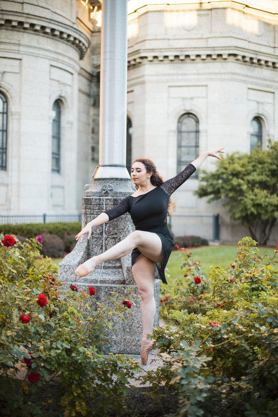 Como resident Charlotte Tracy (above) is a part of the city&rsquo;s only professional ballet company and school, the Ballet Co.Laboratory, as are her sisters, Isabelle and Hazel. (Photo by Alexis Lund)