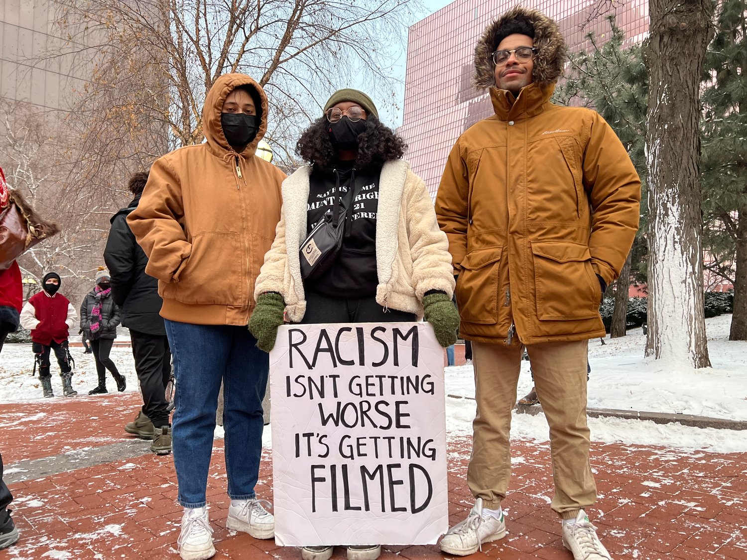 Community and families who have lost loved ones at the hands of police rally and march in support of Daunte Wright’s family on the first day of Kim Potter’s trial at the Hennepin County courthouse in downtown Minneapolis. (Photo by Jill Boogren)