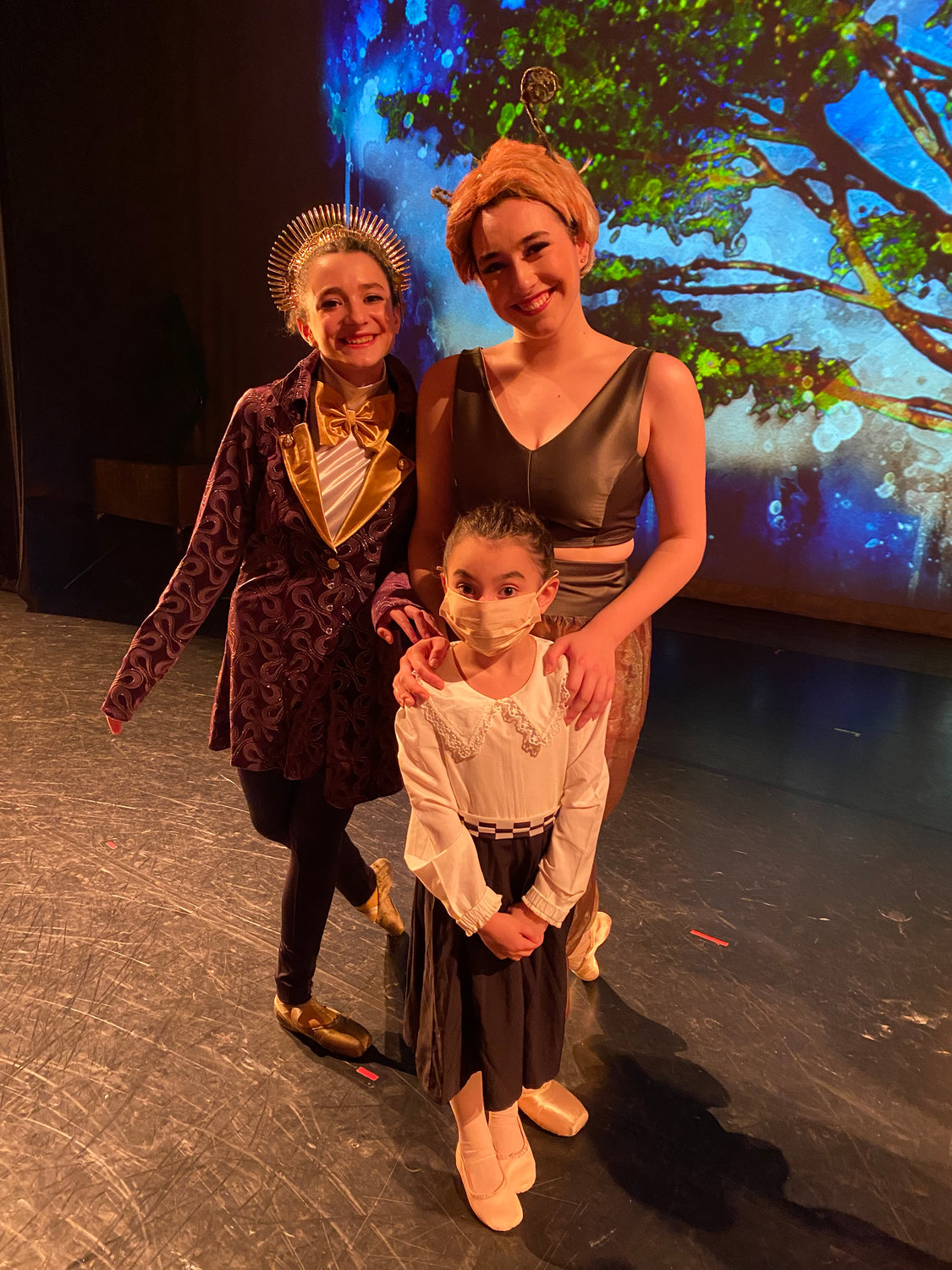 The three Tracy sisters: Isabelle, Charlotte and Hazel. “Most kids my age have a lot more free time, but I wouldn’t exchange being a trainee for anything,” said Charlotte. (Photo by Rachel Koep)