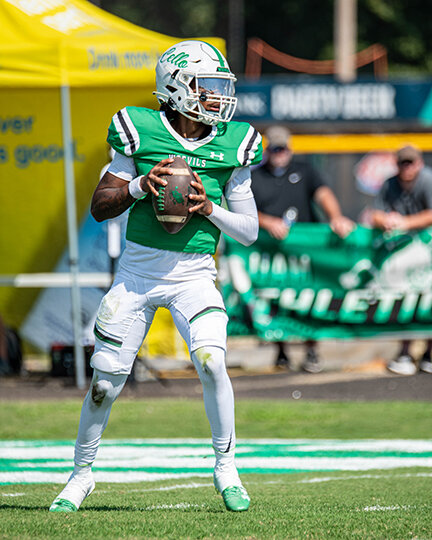 BUDDY TAYLOR got his second start of the season against Southeastern Oklahoma State University. Taylor would complete 21 of 25 passes for 224 yards with two touchdowns and an interception. Taylor would lead the Weevils in rushing with 31 yards and a touchdown.