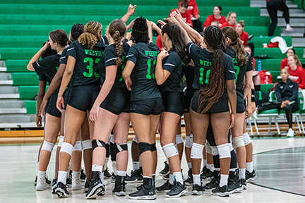 THE BLOSSOMS have lost 15 consecutive matches to begin the 2023 Volleyball season.