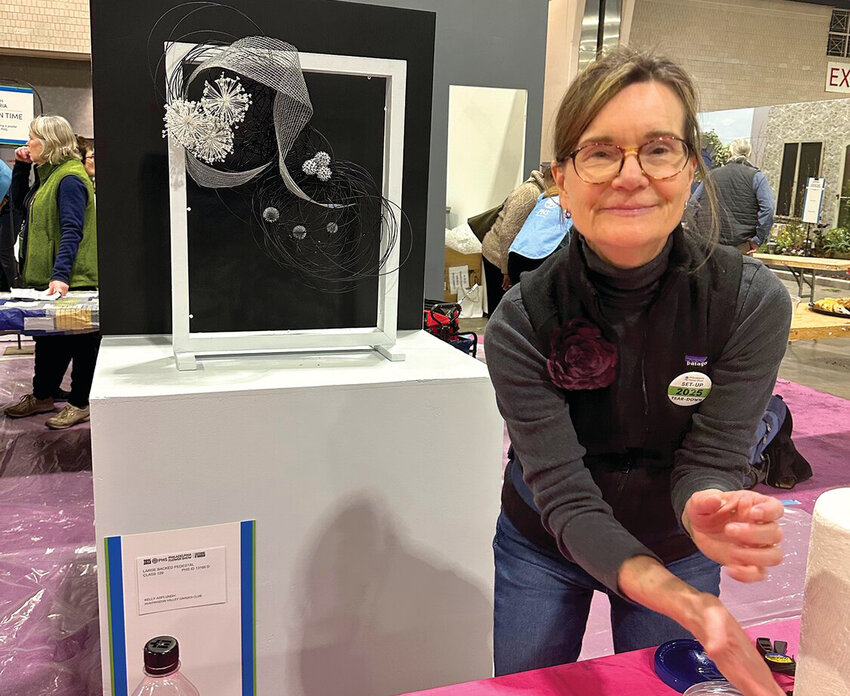 Kelly Asplundh and her design in the Large Backed Pedestal Class - Stargazer