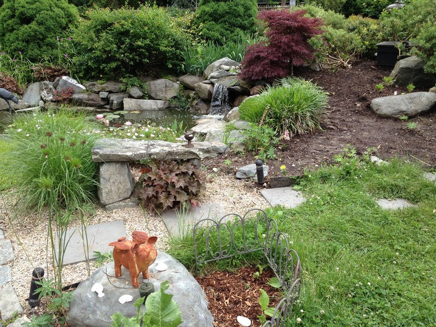 Gardens located at 89 Reed Street, Seekonk, also featured in Seekonk are the gardens at 37 Jane Howland Drive.