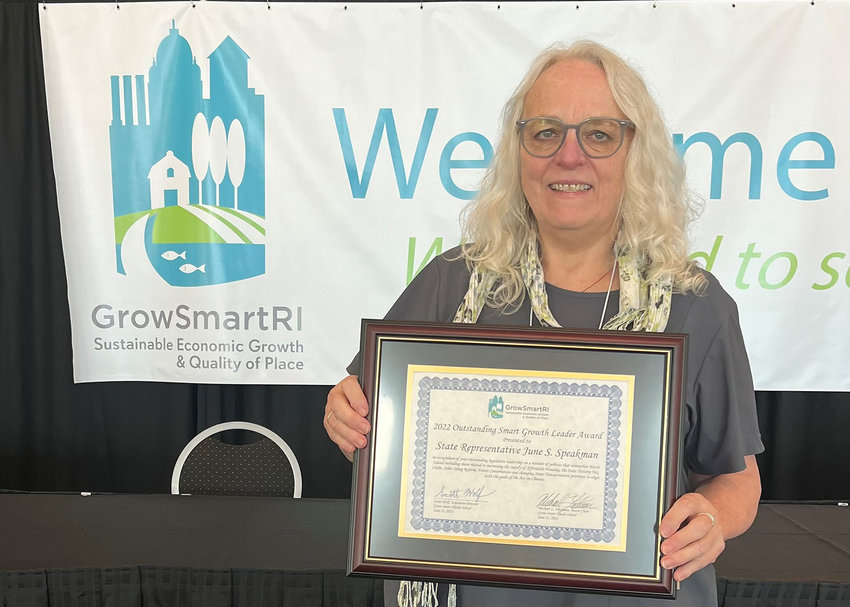 Rep. Speakman receives Smart Growth Award