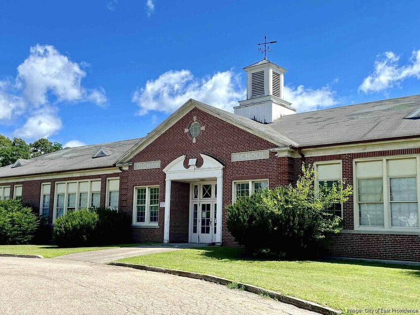 The closed Oldham School in Riverside