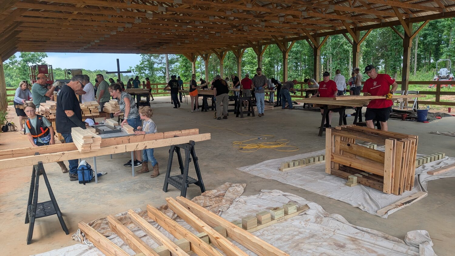 Sleep in Heavenly Peace marks 100th Richmond County bed during build at Redland Acres