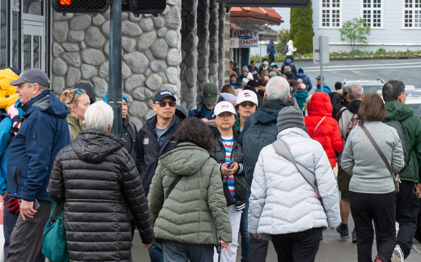 Tourists fill the sidewalks on Lincoln Street on an especially heavy cruise ship day earlier this year.