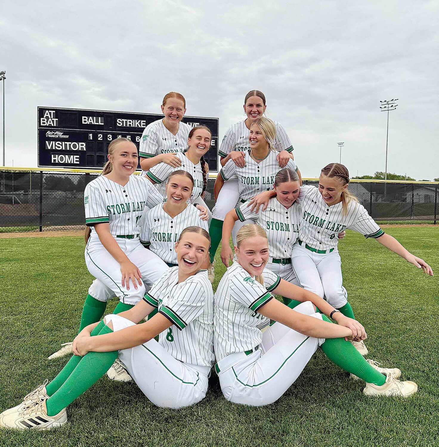 Siblings make SLHS history