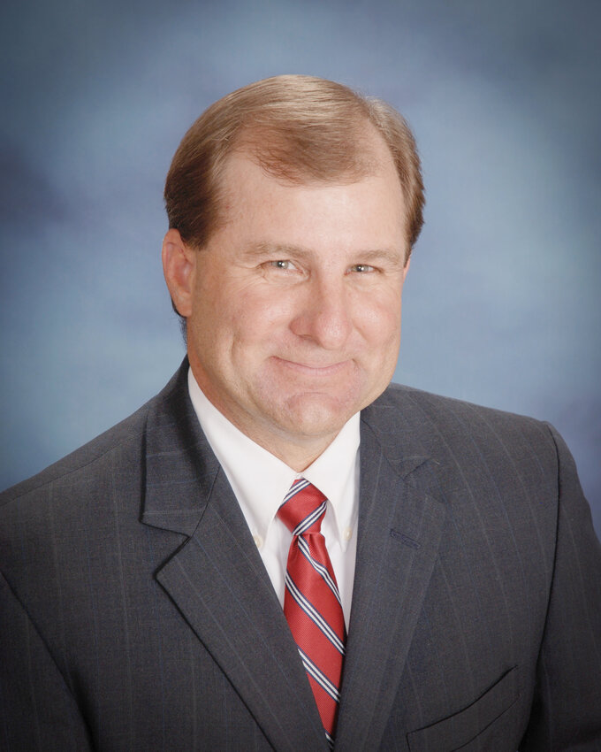 Cliff Warren