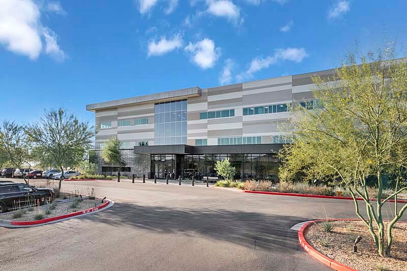 Barrow Brain and Spine’s new office is located at 33300 N. 32nd Avenue in Phoenix and is on the HonorHealth Sonoran Crossing Medical Center campus.