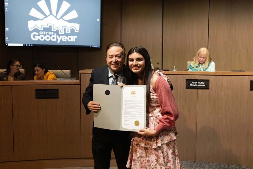 Mayor Joe Pizzillo and the city of Goodyear recognize Ameera Singh as the 2024 Youth Citizen of the Year.
