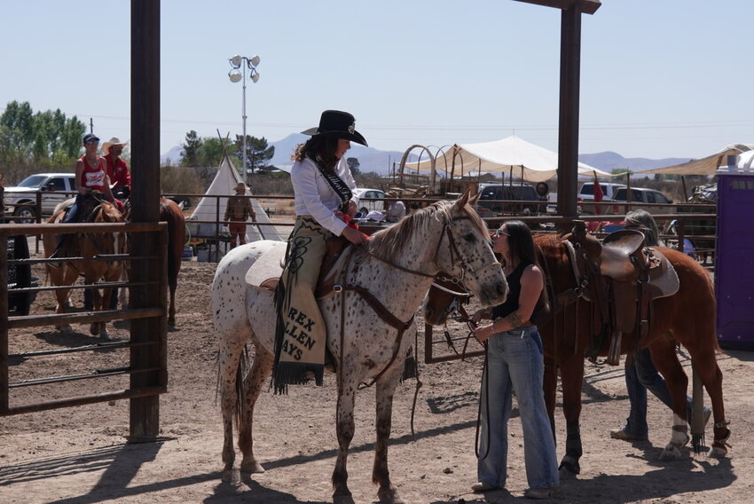 Rodeo princess Adelaide Werkheiser prepares to ride into the ring at the Willcox West Fest Ranch Rodeo & Chuck Wagon Cook-Off in Willcox on April 12, 2025. (Photo by Jack Barron/Cronkite News)
