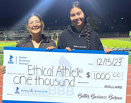 Glendale student athlete earns $1,000 scholarship | Daily Independent